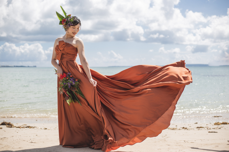 沖縄の生の草花での琉球草花アレンジも人気です