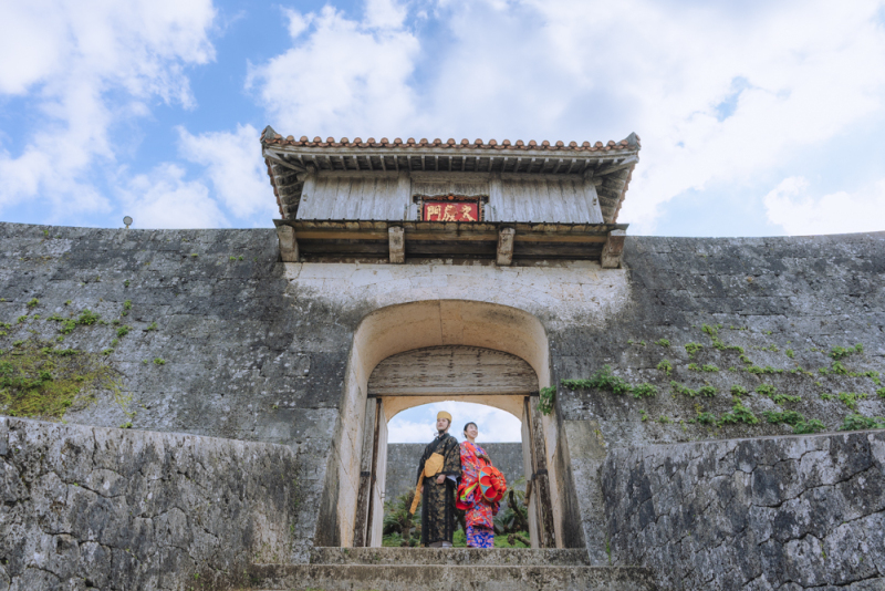 破格の1万円お値下げ!和装&洋装【2ロケ&スタジオ】【ヘアチェンジ付き】【300カット以上】ビーチや歴史的なロケーションでも