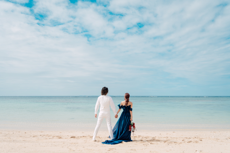 ♪ビーチで白ドレス+サンセットでカラードレスOK♪【青空&サンセット撮影プラン】たっぷり200カット以上!