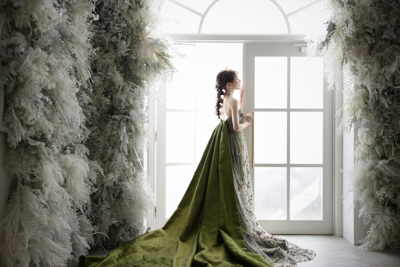 スタジオエミュ_カラードレスが豊富