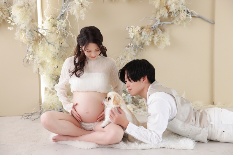 ふれあいや一緒に遊ぶ姿を自然に撮影