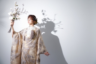 光に照らされる、静かな美しさ。