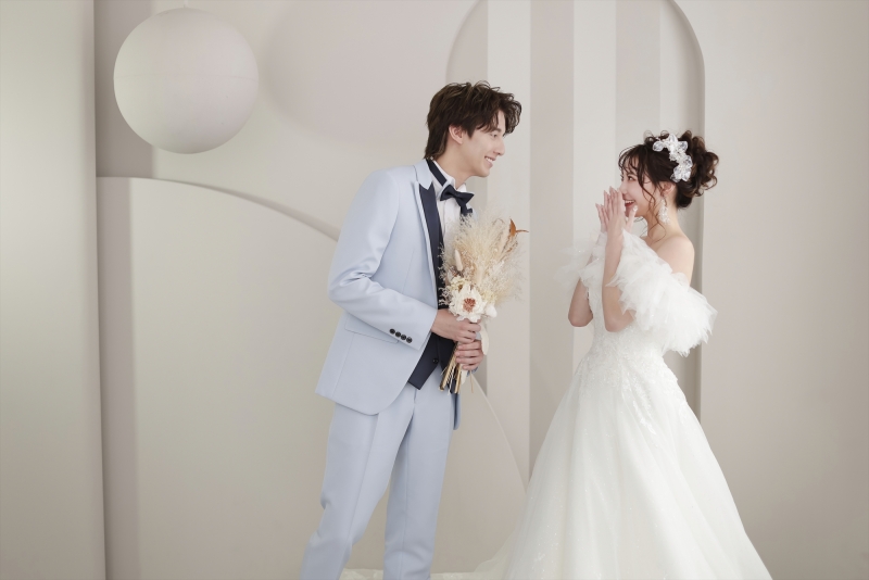 【スタジオ撮影】洋装1着プラン|平日撮影料0円|80カットレタッチデータ付き