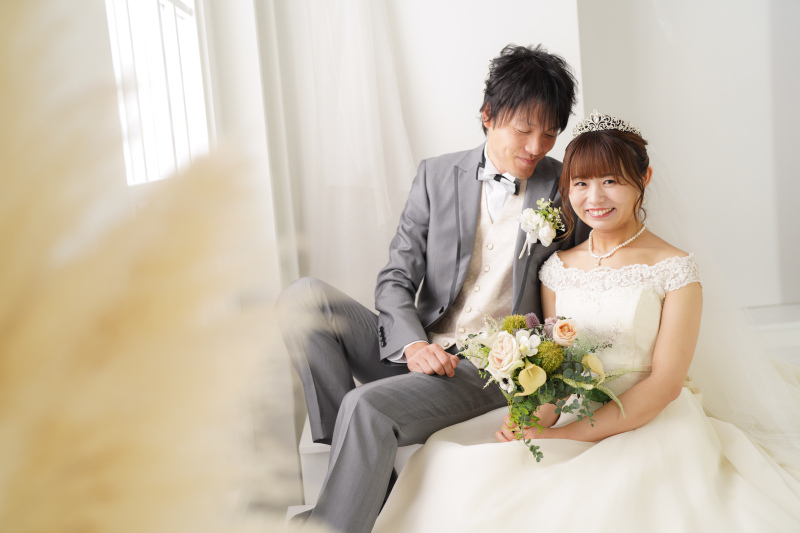 スタジオで和装と洋装のお値打ちプラン