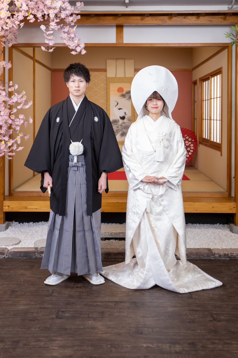 和装の基本な立ちポーズだってしっかりですごい