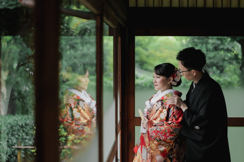 お茶室の中から