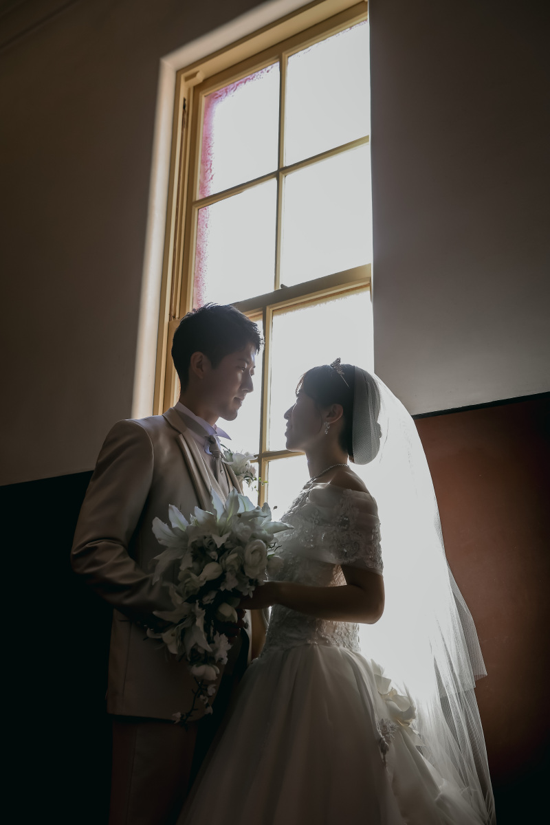 窓から差し込む光