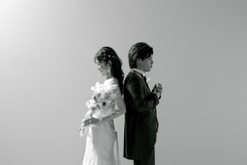 同じ背景でも色味を変えると