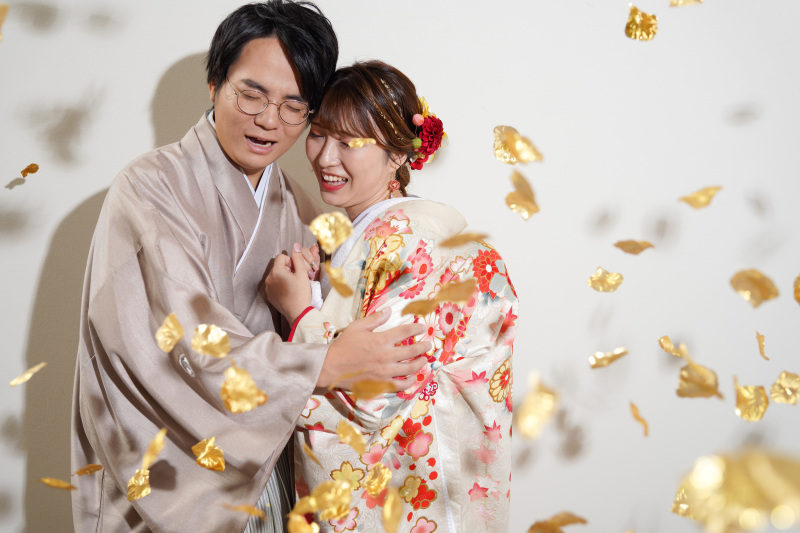 花びらの舞う中で