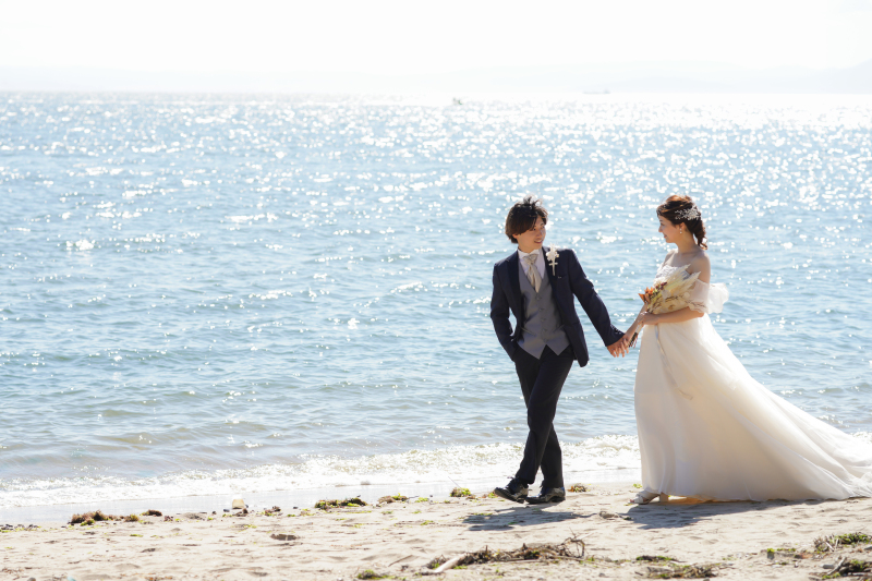 野間灯台はいつでも絵にあんる