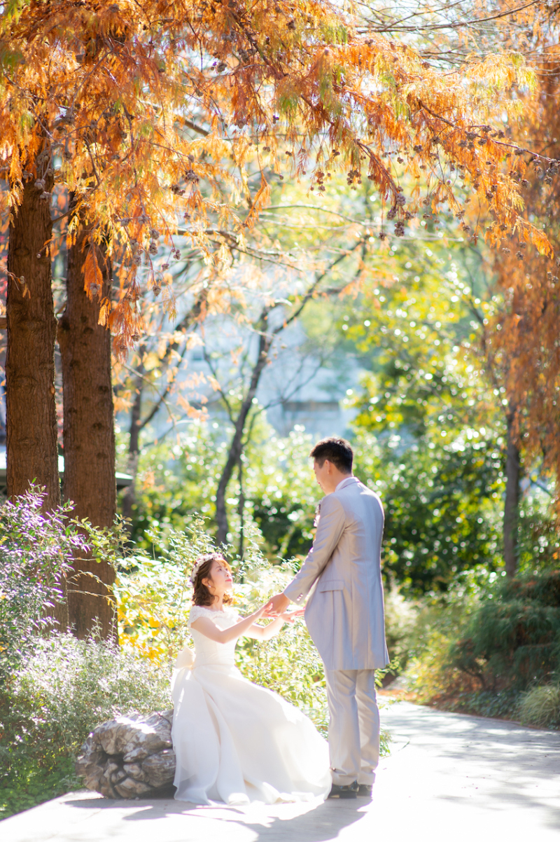 洋装に着替えて・・