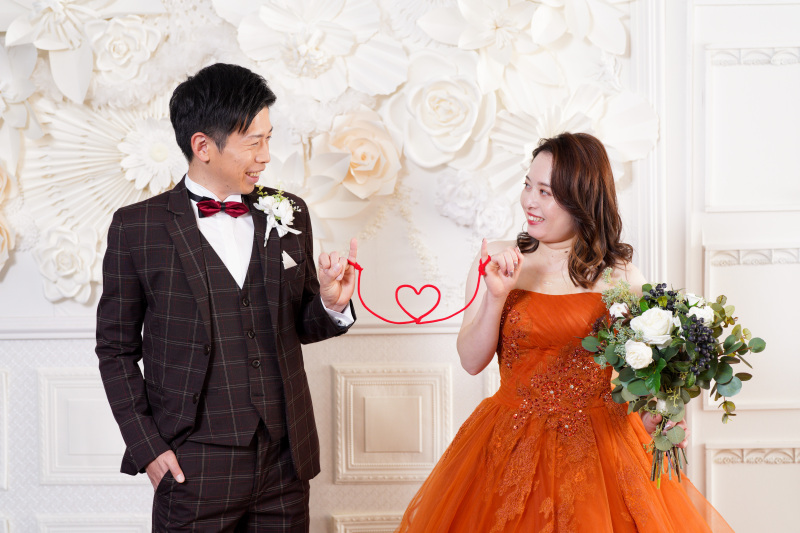 次のシーンは白を基調にお二人を引き立たせました