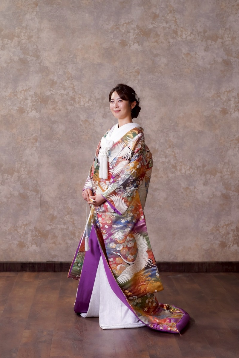 名古屋フォトスタジオcarpediem（カルぺディエム）_色打掛・着物が豊富