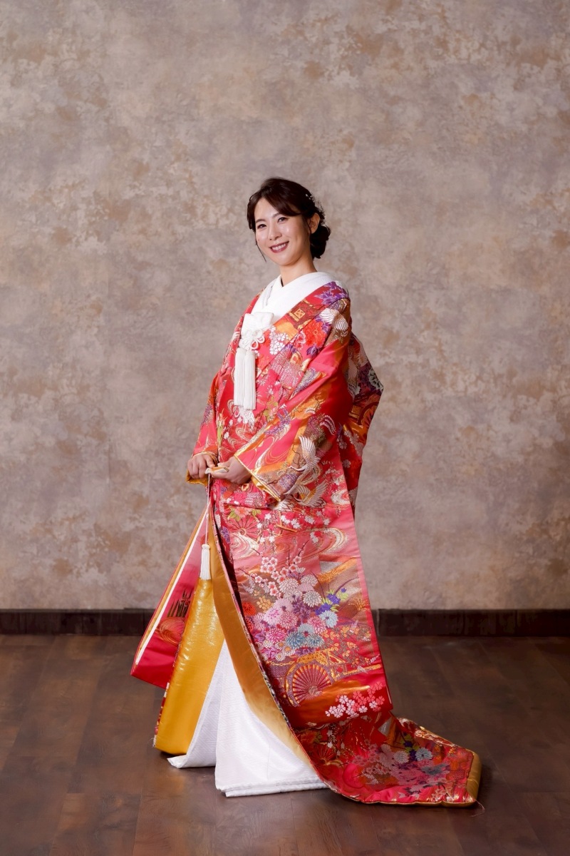 名古屋フォトスタジオcarpediem（カルぺディエム）_色打掛・着物が豊富