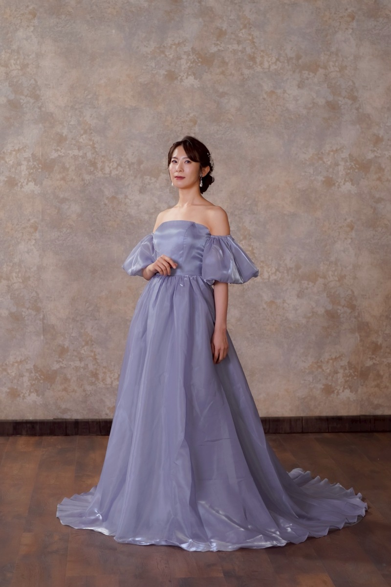 名古屋フォトスタジオcarpe diem（カルペディエム）_カラードレスが豊富