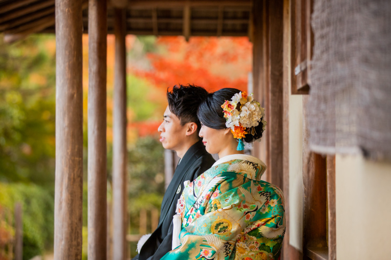 徳川園の休憩処にて撮影しました。徳川園はどこのシーンでもとても可愛らしく撮影できます。お茶室希望の方は中村公園が良いと思います。