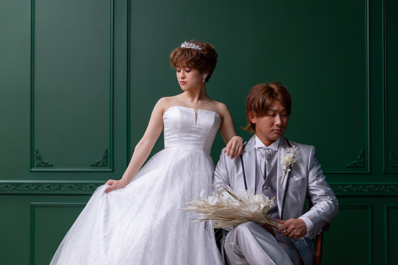 ★当社最安4着撮影の和装&洋装プラン★自慢の衣装がすごい 必要なもの全て揃って色々追加料な金しで全データ色補正レタッチ済み納品