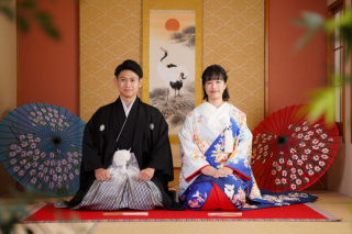 【衣装500着追加料金なし】全部整って100カット撮影でこの安さ‼︎ 全データとアルバム付 ★和装+洋装2着スタジオプラン★