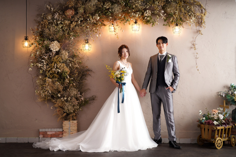 自慢の和装＆洋装500着が追加料金なしで選び放題【３着】組み合わせ自由　スタジオ撮影20背景選び放題　全データ