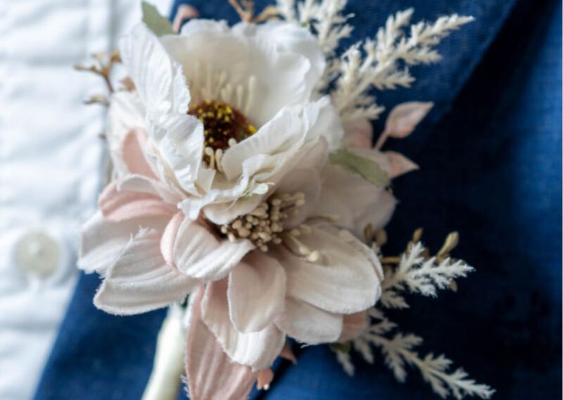 ブートニアBT002