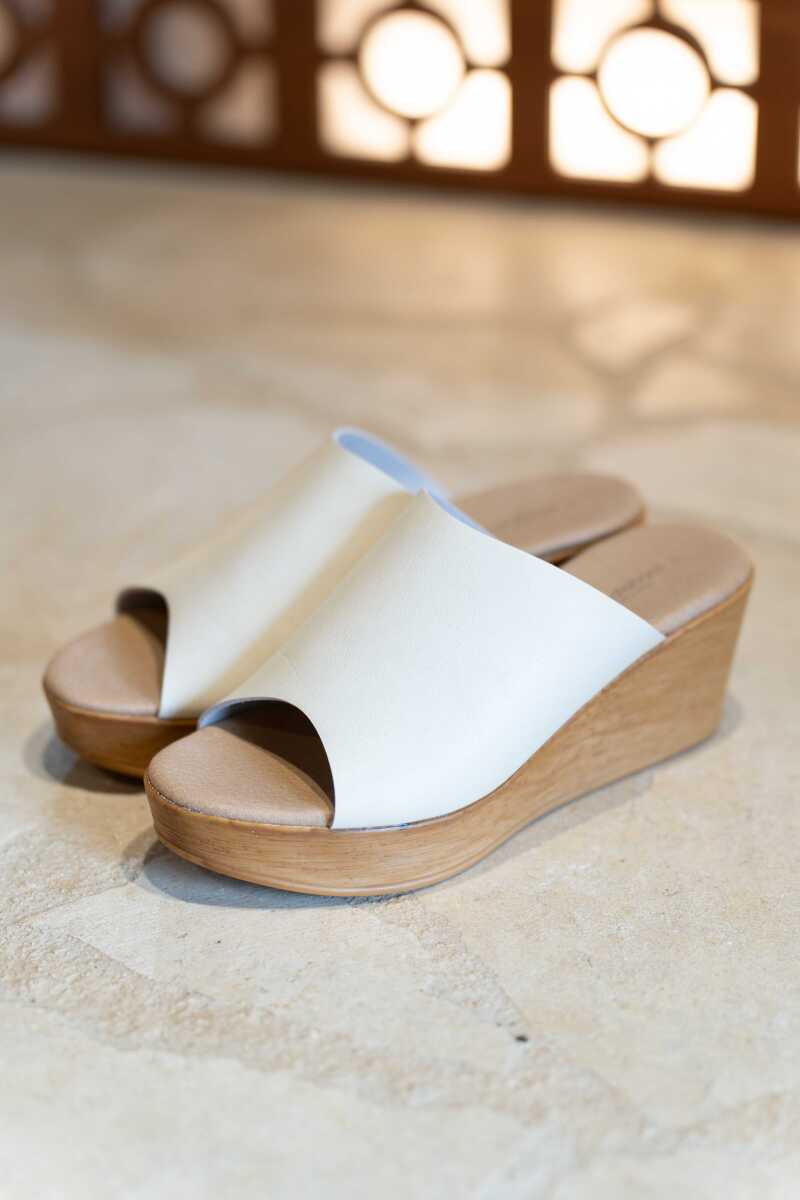 サンダル（LS026）