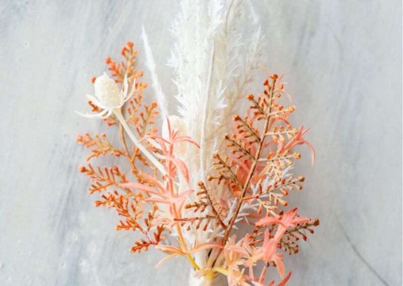 ブートニアBT006