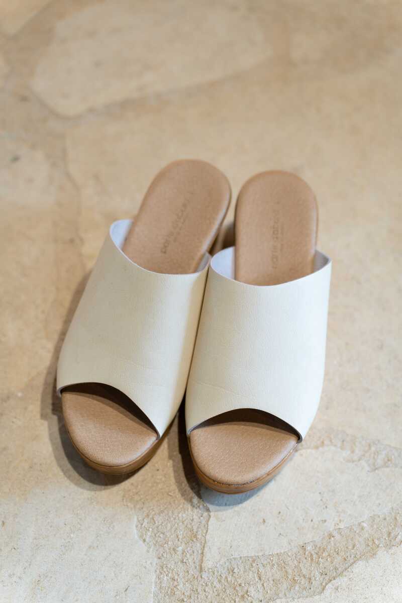 サンダル（LS026）