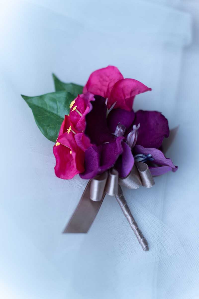 ブートニア（BT009）