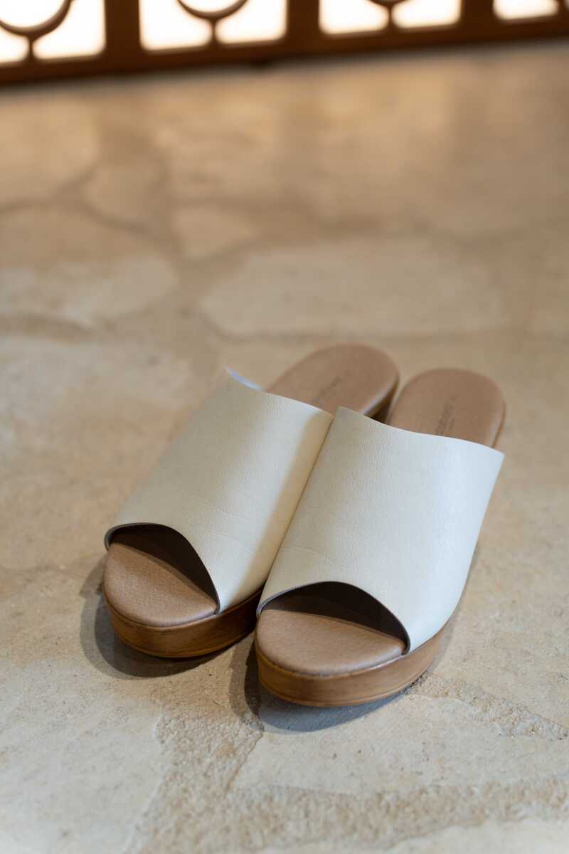 サンダル（LS026）