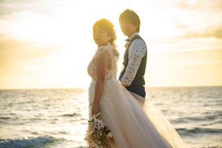 素晴らしい碧い海と夕暮