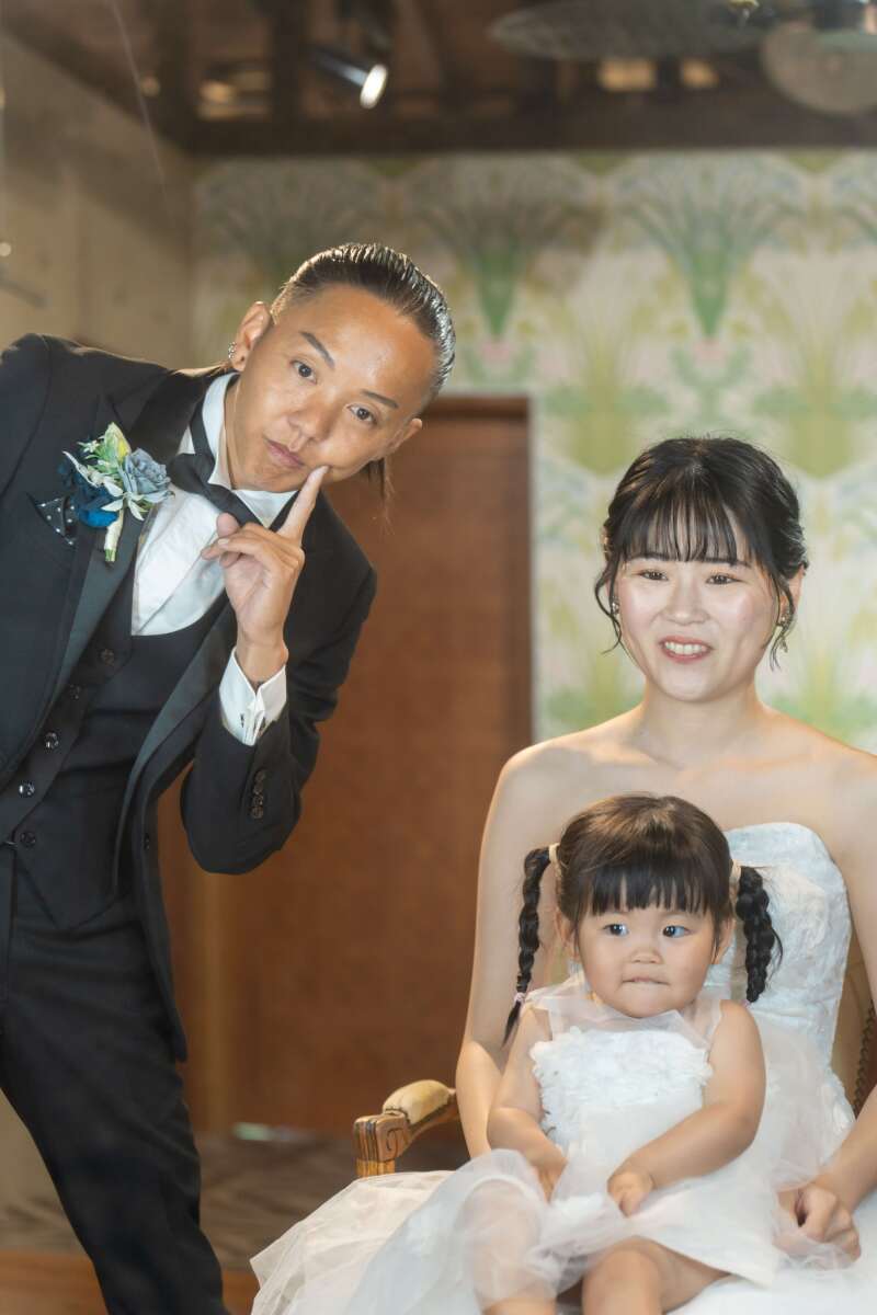 お支度完了、3人でこれからお写真を撮りましょう