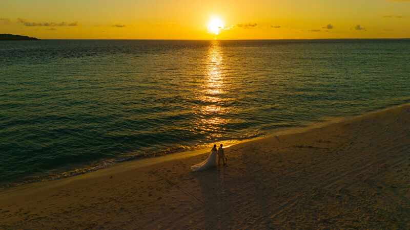 サンセットのドローン