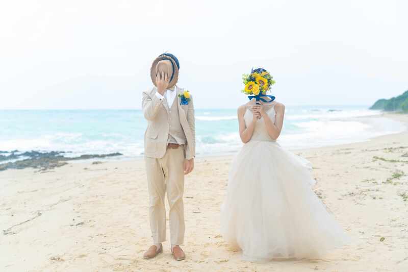 顔隠しショット