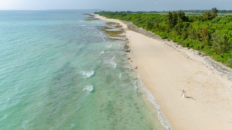 ドローンを飛ばして