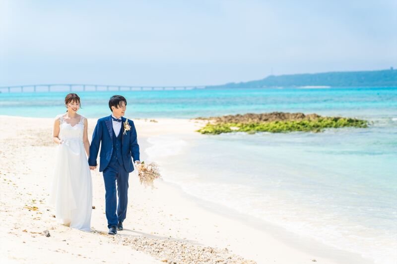 撮影日和です！真っ青な空と海でお散歩！