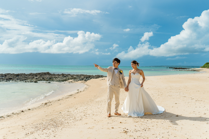 青い海と蒼い空