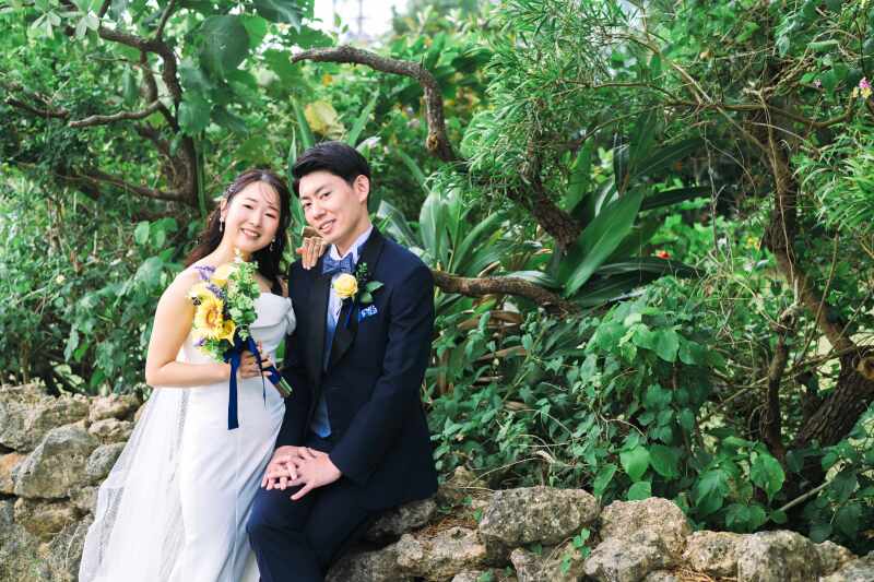 ガーデン外の石段