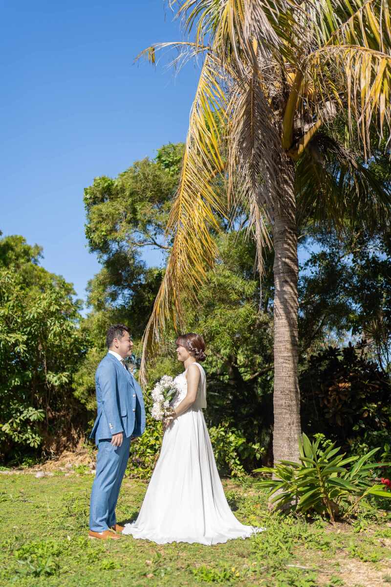 椰子の木の下でも１枚