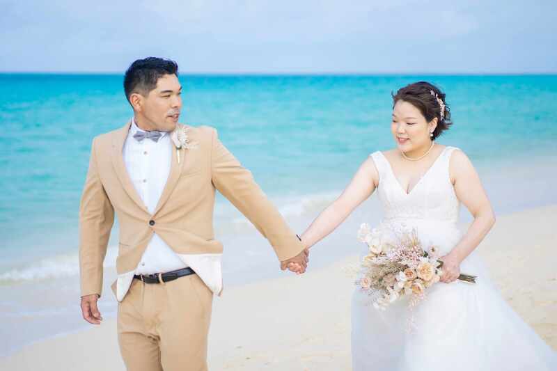 ビーチをお散歩