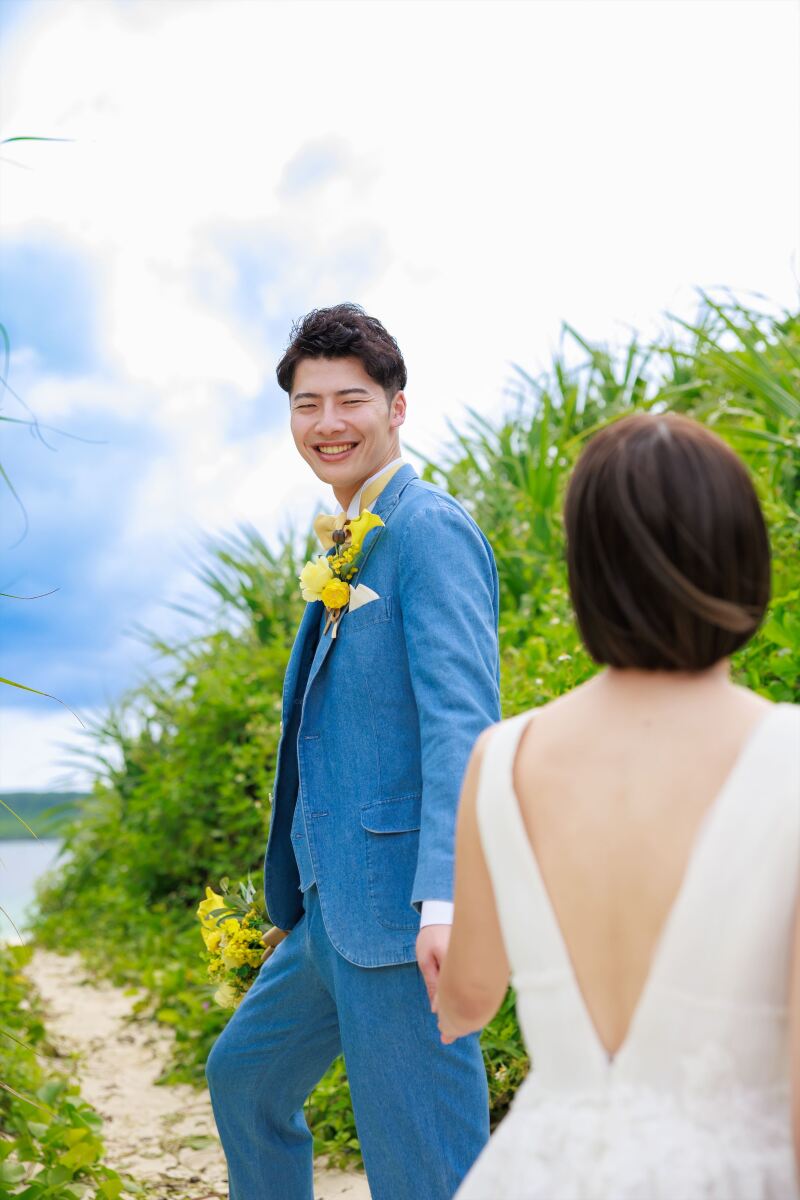 目の前には透き通る宮古の海