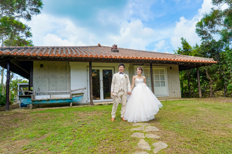 ヴィラをバックに一枚!