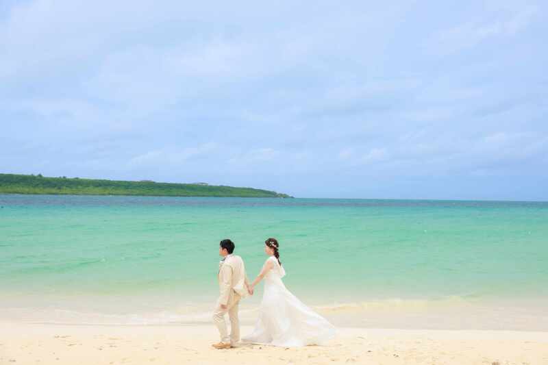 ビーチをお散歩