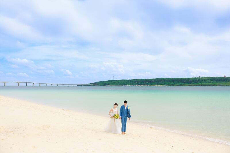 波の音を聞きながら