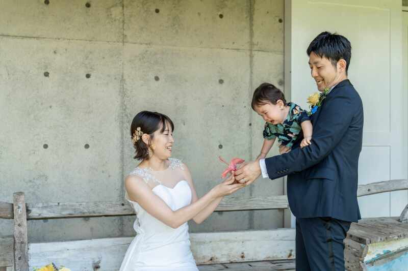 新郎様とお子様から