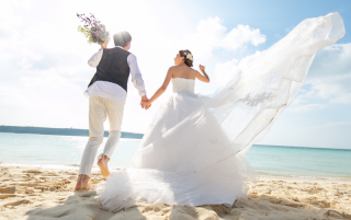 【ドローン撮影がご不要のお二人に】いっぱい選べるウエディングドレス、ヘアメイク、メイク、写真撮影100カットお渡し保障