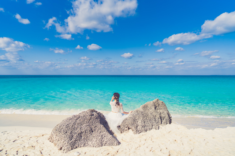 【宮古ブルー】に魅せられる透明度の高い海での撮影！