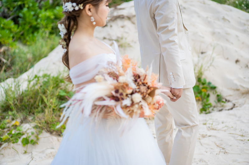 シエロ宮古島 Garden Villa_ウエディングドレスが豊富