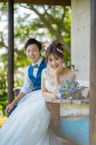 きゅんとする彼女の仕草も素敵ですね☆おふたりの魅力を引き出すのも、私たちの腕の見せ所だと思っています。周りの方に写真を見せたとき、こんな風に言われたら嬉しいなと思うことを教えてください◎