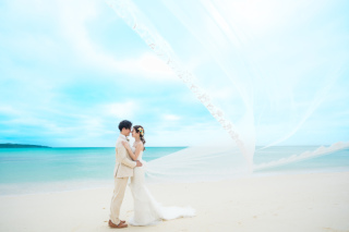 被写体となるおふたりはまさに主役そのもの。どの場所を切り取っても、素敵なロケーションですが、そこにはおふたりだけのものが加わっていないといけません。それが撮影の醍醐味でもありますね＊