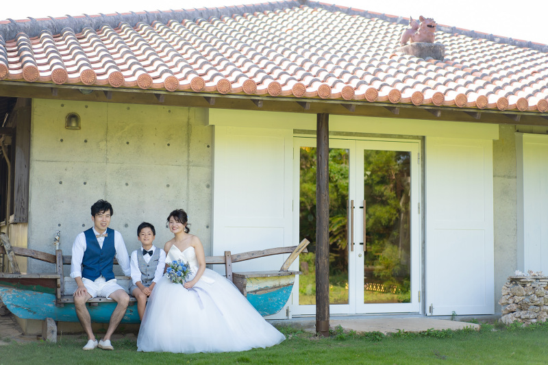 【お子様連れ歓迎*貸切スタジオ&デジタル台紙付】MIYAKOファミリープラン★ビーチ&ガーデン・150カット・ヘアメイク&衣装込